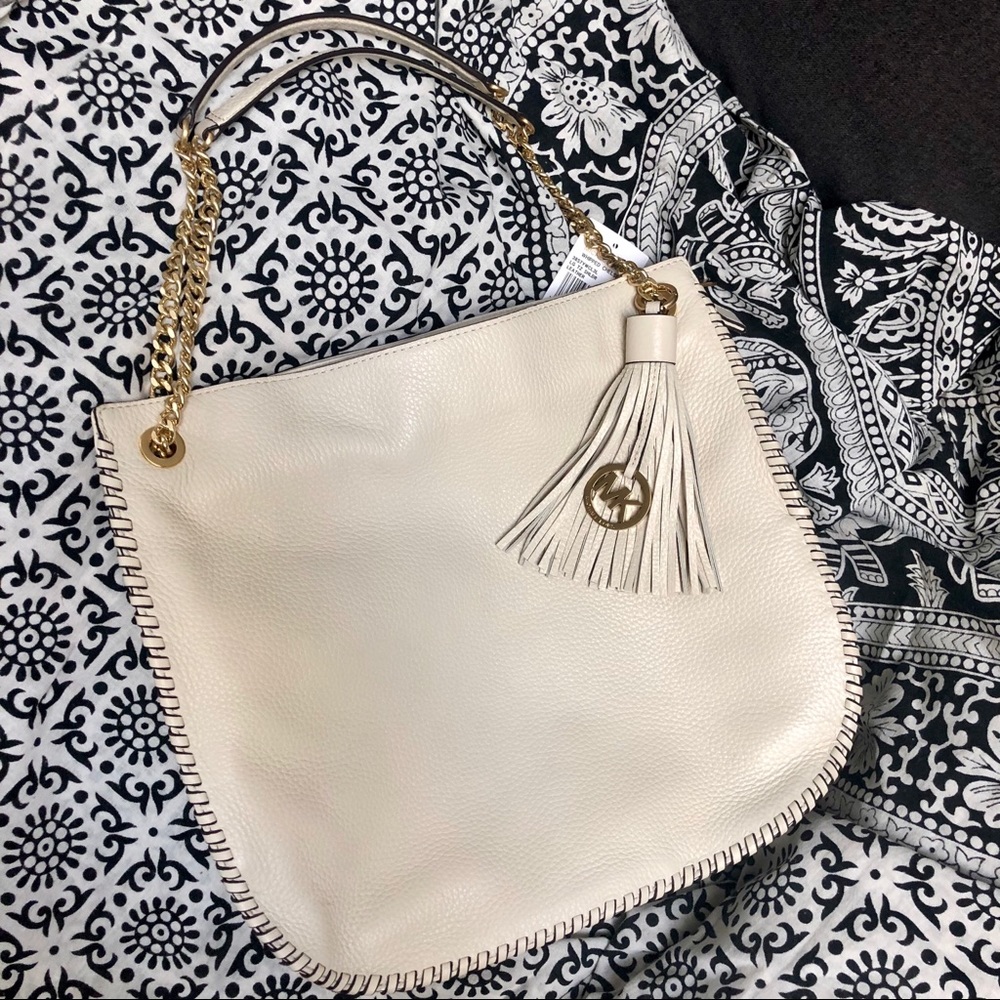 Michael Kors whipped Chelsea tote